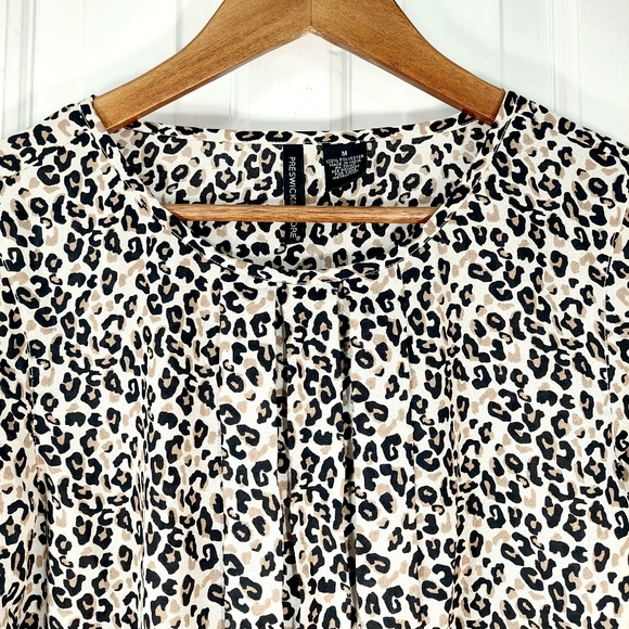 Preswick & Moore Leopard Print Blouse Lightweight Flowy Sz M - Picture 2 of 9